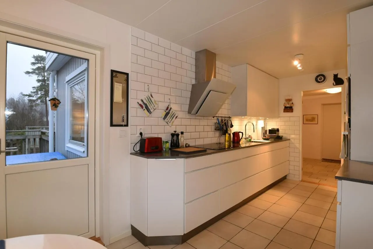 Holiday House Of High Standard In Molnlycke 0*,
